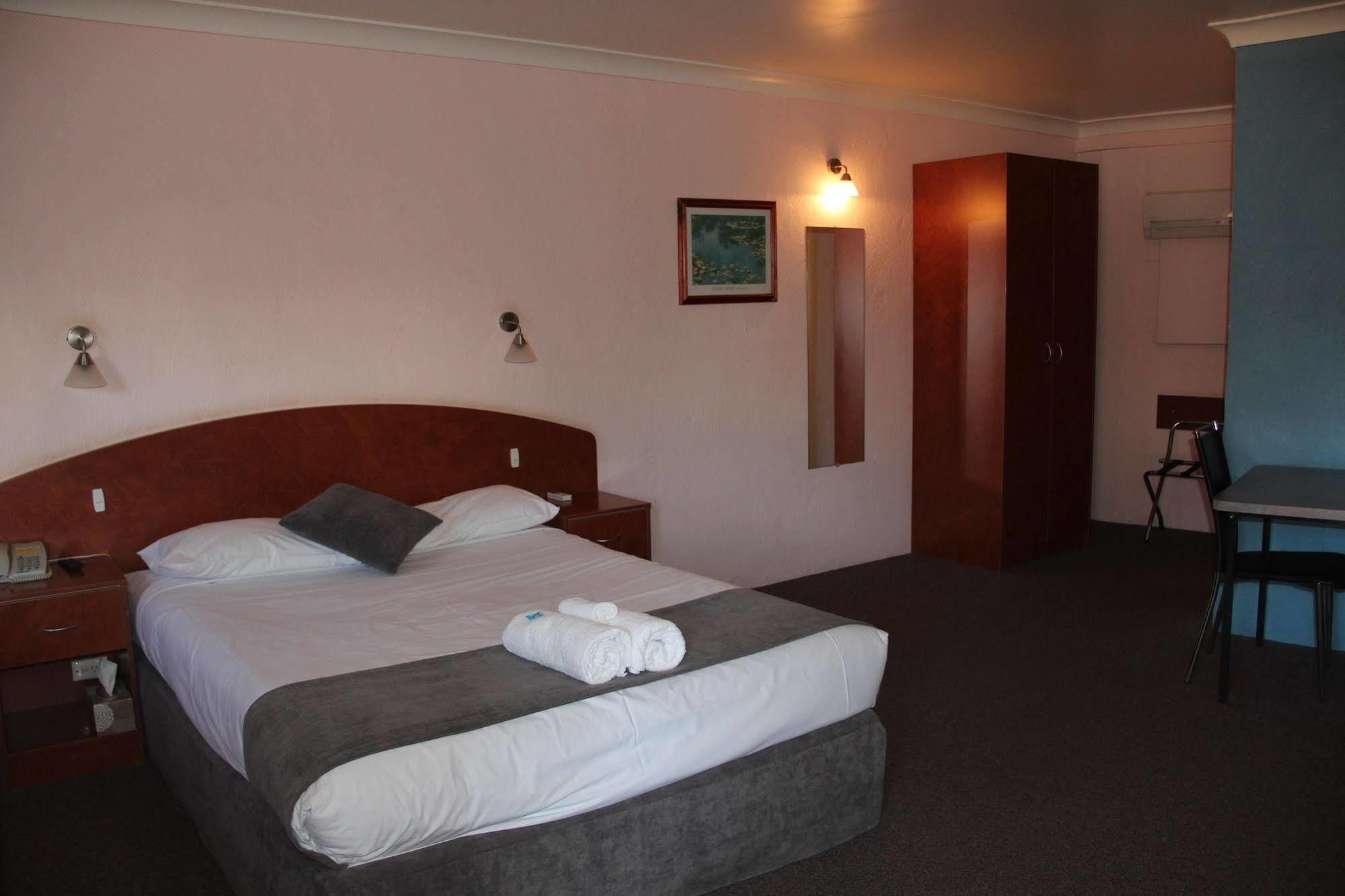 Childers Gateway Motor Inn Exterior foto